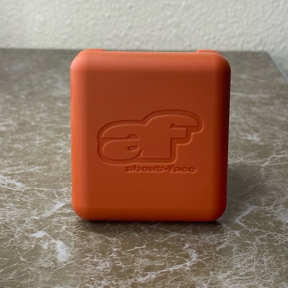 About Face Cheek Freak Blush - Picture 1 of 3